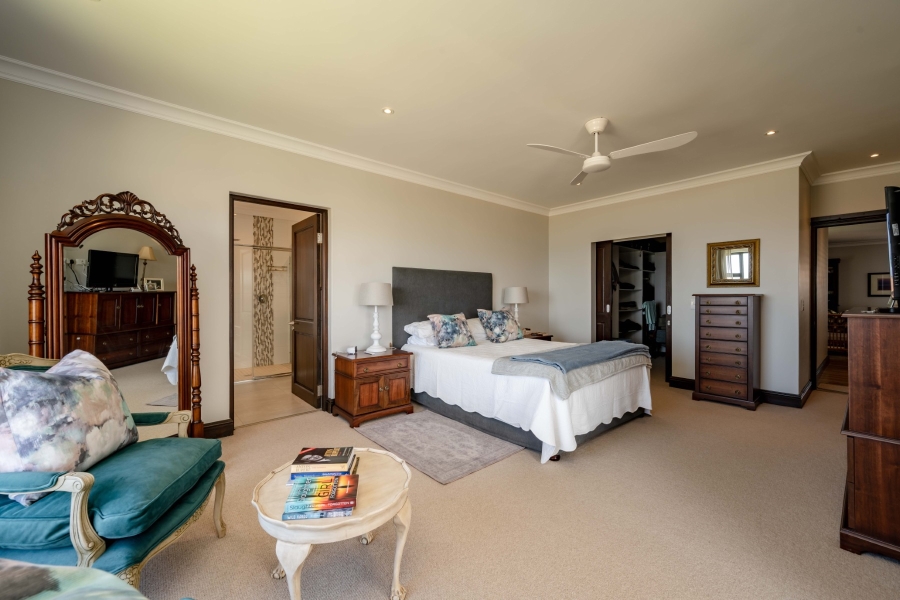 4 Bedroom Property for Sale in The Hill Western Cape